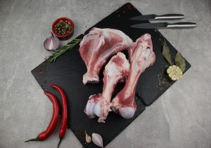 Кістки свинячі - замовити мясо гуртом від виробника для ресторанів, кафе, готелів, магазинів 