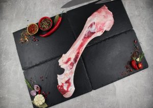 Кістки яловичі - замовити мясо гуртом від виробника для ресторанів, кафе, готелів, магазинів 