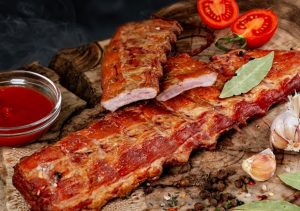 Ребро свинне копчено-варене Ковбасар - замовити мясо гуртом від виробника для ресторанів, кафе, готелів, магазинів 
